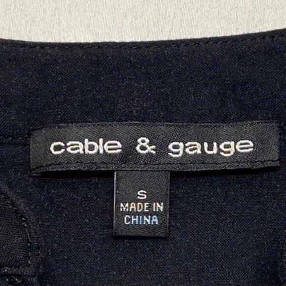 Cable & Gauge Long Tunic Women's Small Black Floral Print 3/4 Roll Tab Sleeves - Picture 10 of 11